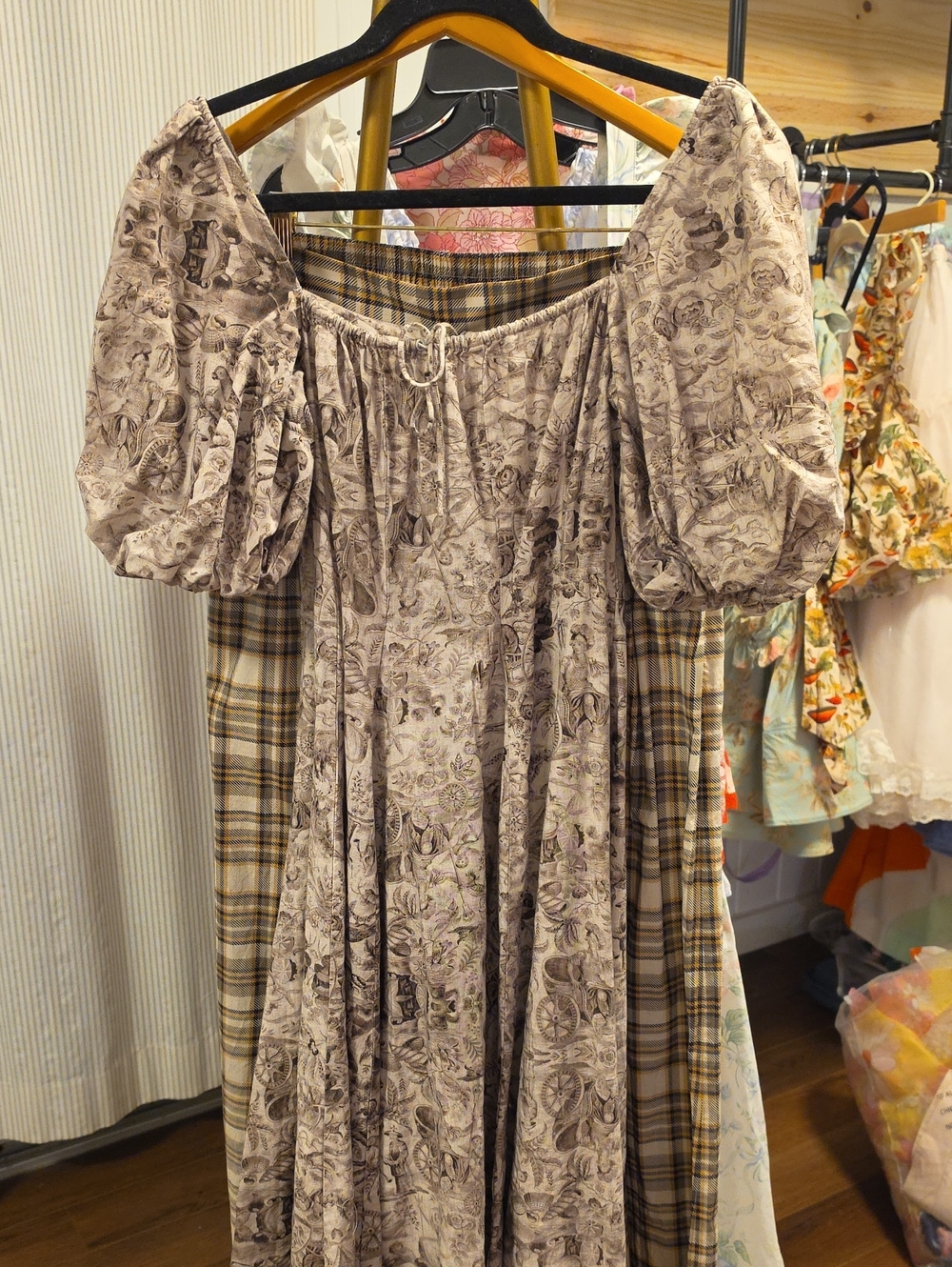 Selkie Taupe Paisley Puff Sleeve Midi Dress - Picture 6 of 6
